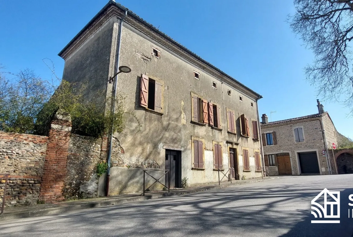 Maison à rénover 31220 CAZERES Maison ancienne à rénover avec jardin à Couladère - Opportunité d'investissement 