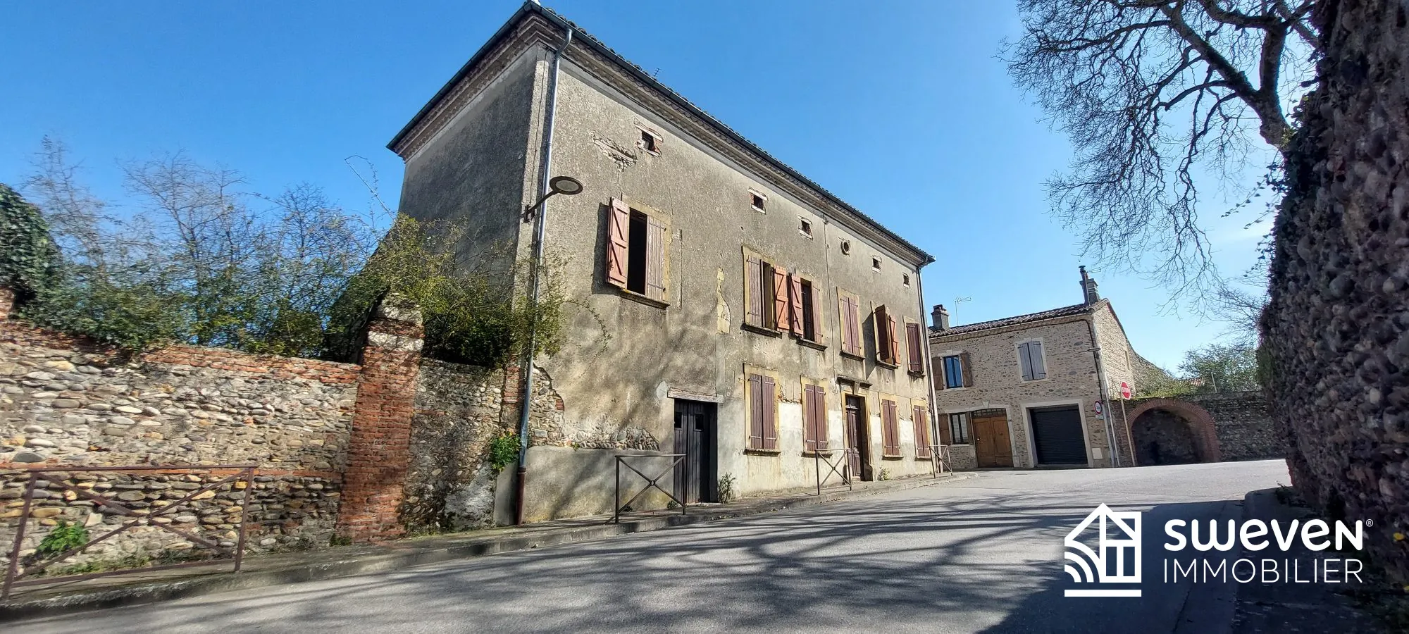 Maison à rénover 31220 CAZERES Maison ancienne à rénover avec jardin à Couladère - Opportunité d'investissement 