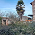 Maison ancienne à rénover avec jardin à Couladère - Opportunité d'investissement
