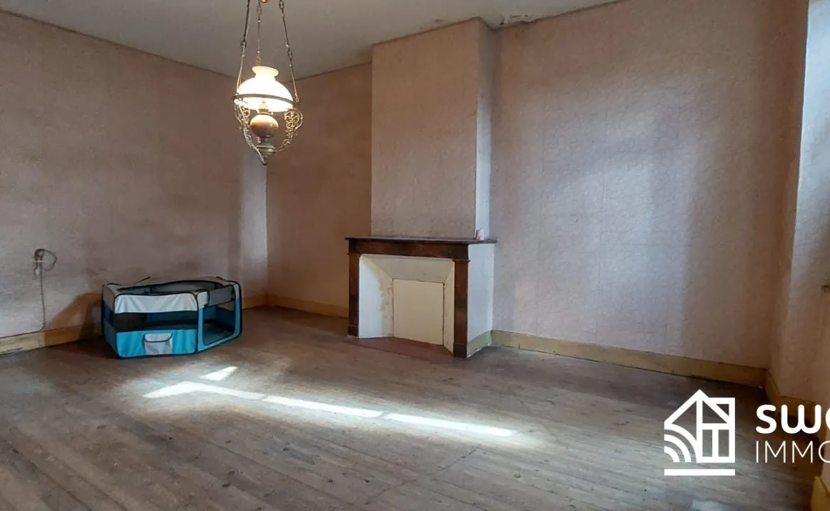 Maison ancienne à rénover avec jardin à Couladère - Opportunité d'investissement 