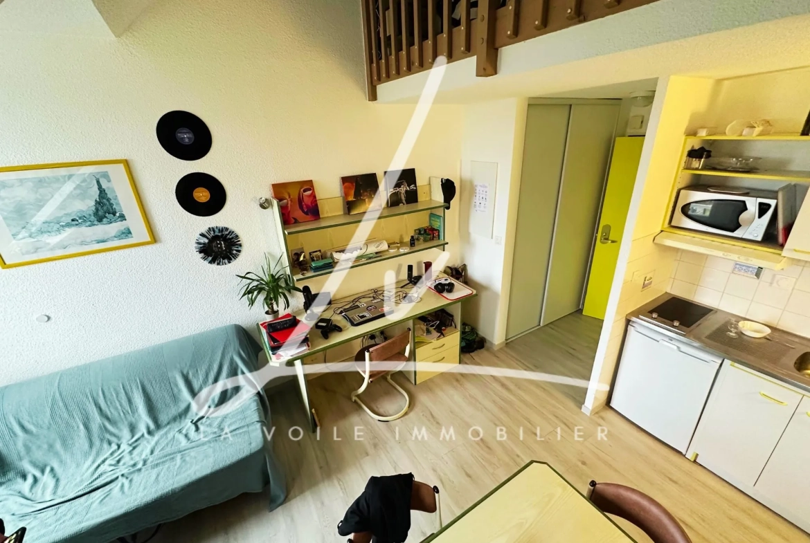 Appartement 2PP duplex à vendre à Caen dans la résidence 'Les Doges' 