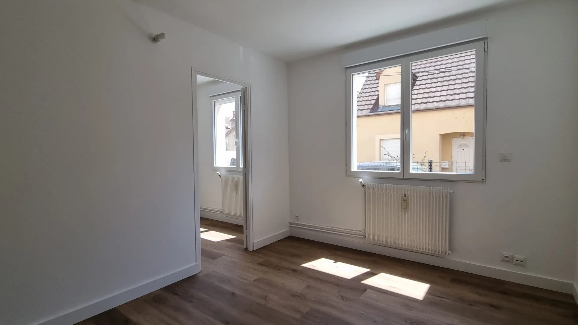 Appartement T2 rénové avec parking à Dijon République 