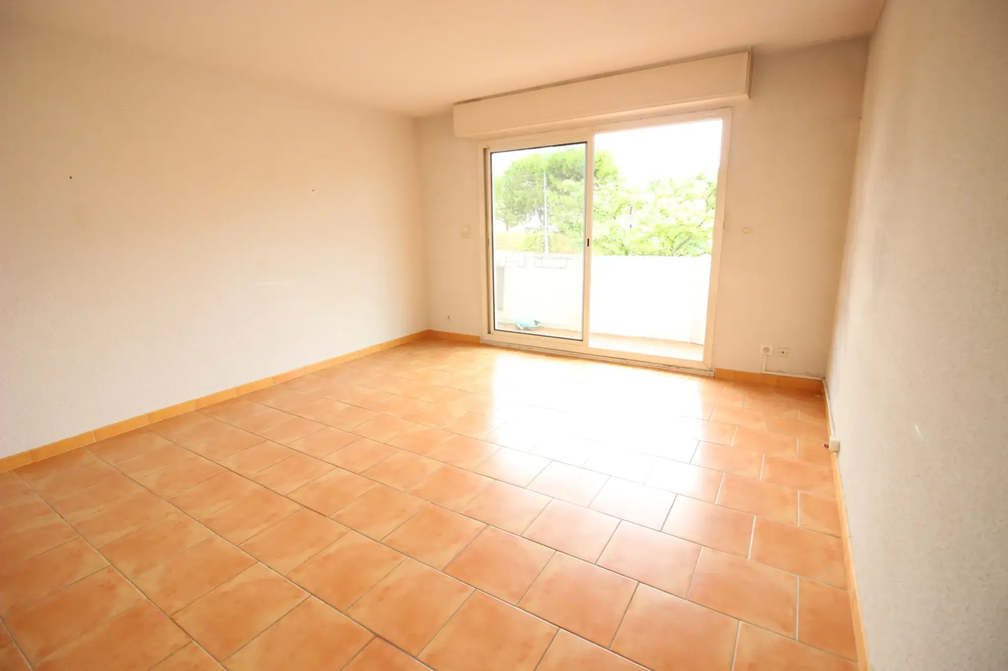 Appartement 2 pièces avec terrasse, parking et cave à Montpellier 