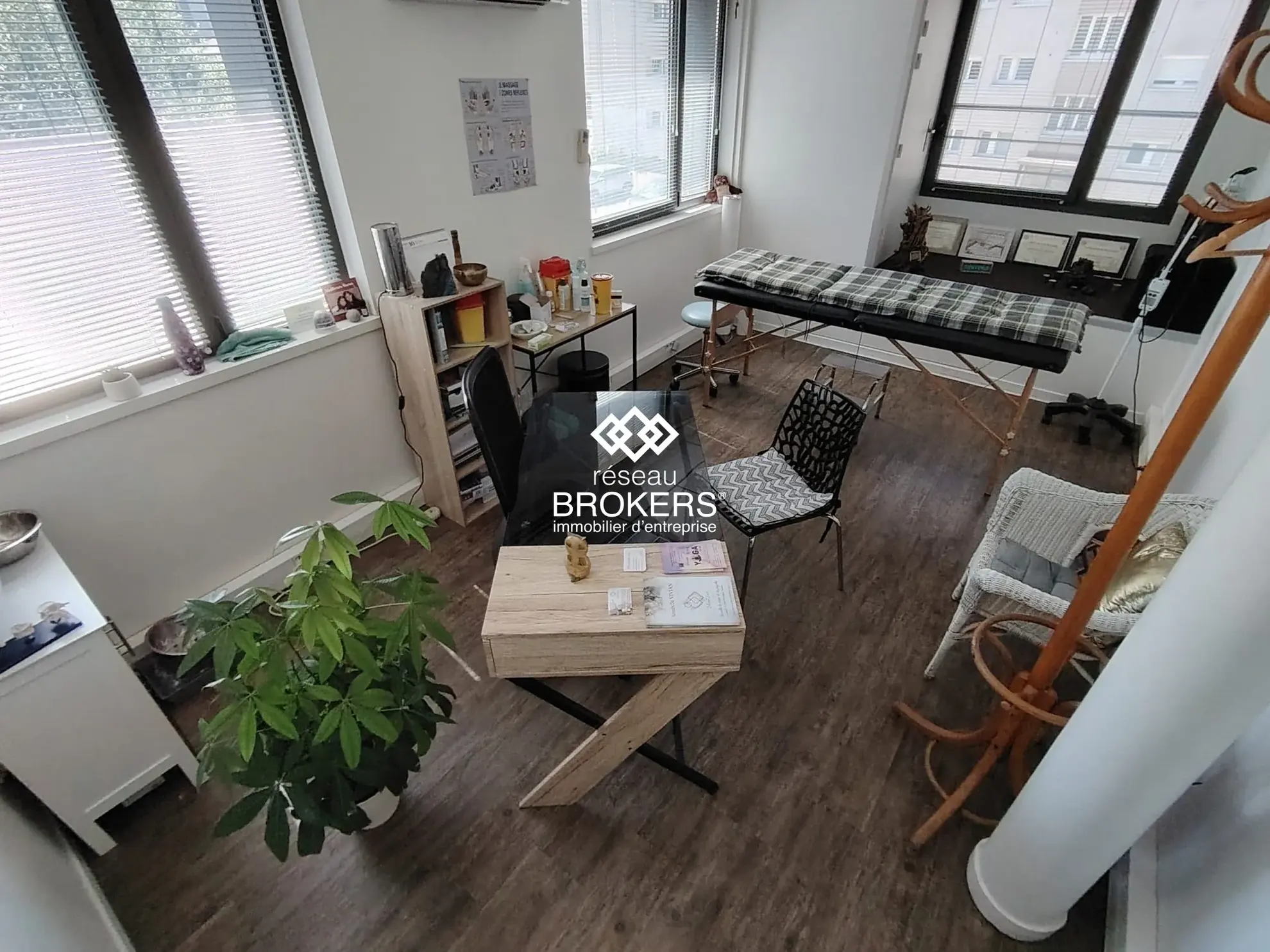 À vendre bureaux ERP et PMR à Grenoble – Idéal professionnels de santé et associations 