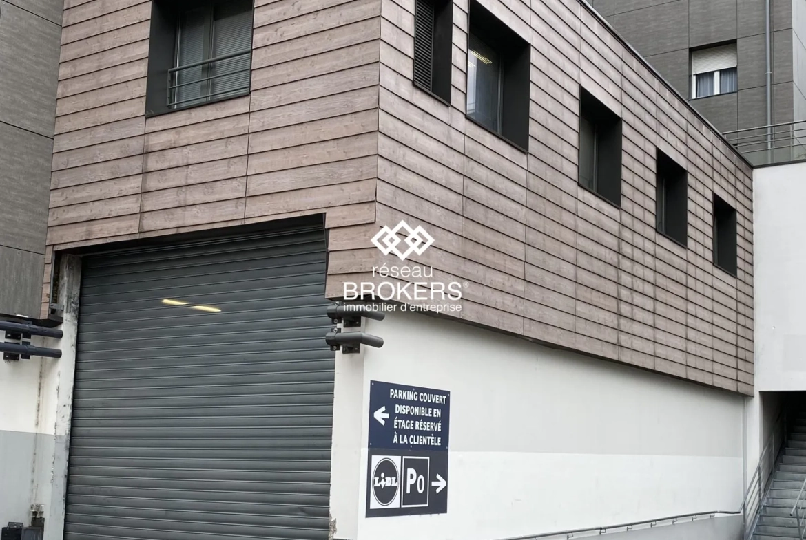 À vendre bureaux ERP et PMR à Grenoble – Idéal professionnels de santé et associations 