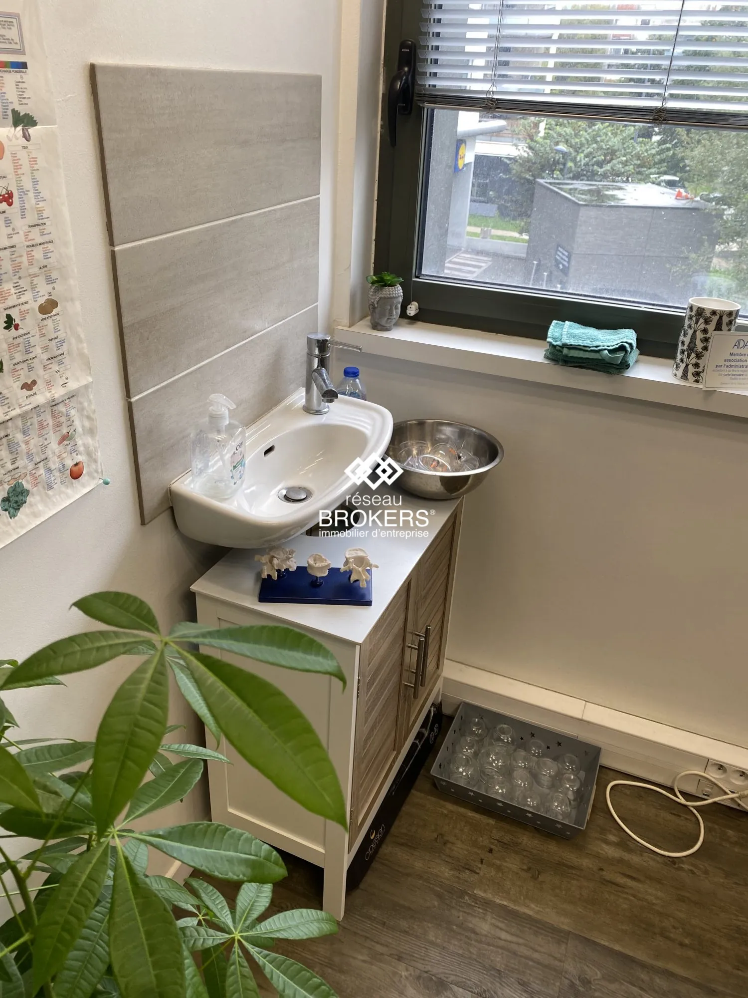 À vendre bureaux ERP et PMR à Grenoble – Idéal professionnels de santé et associations 