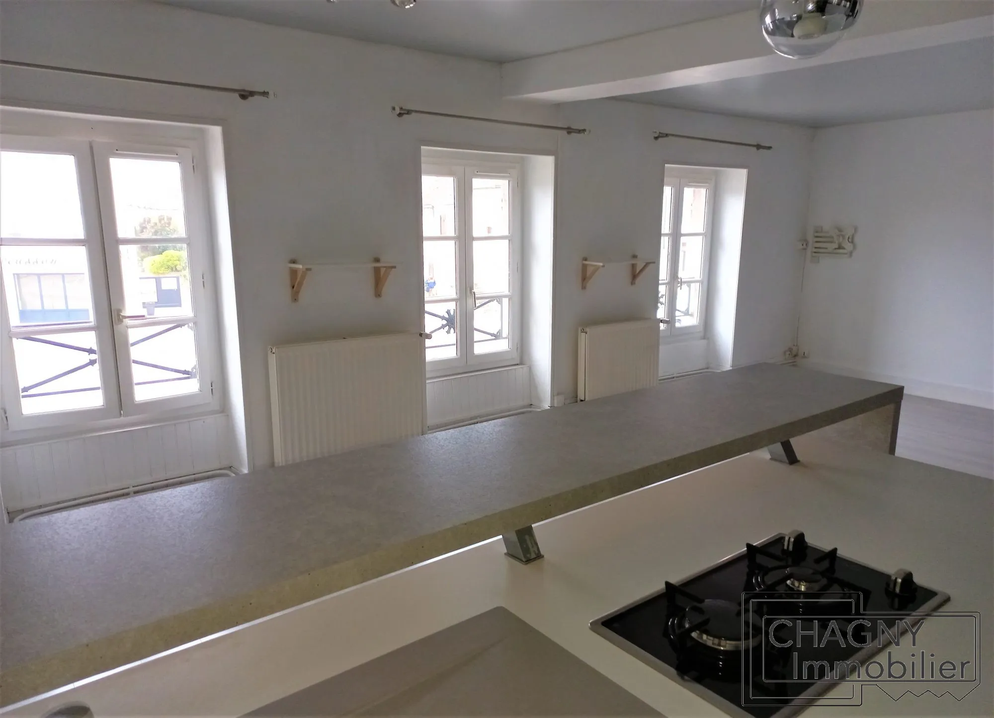 Appartement lumineux de 76 m² à Beaune, quartier Madeleine, proche commerces 