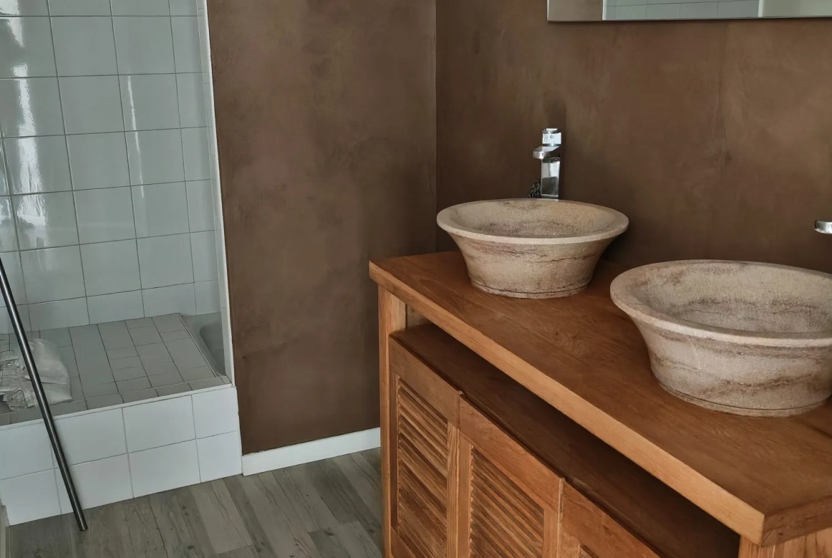 Appartement lumineux de 76 m² à Beaune, quartier Madeleine, proche commerces 
