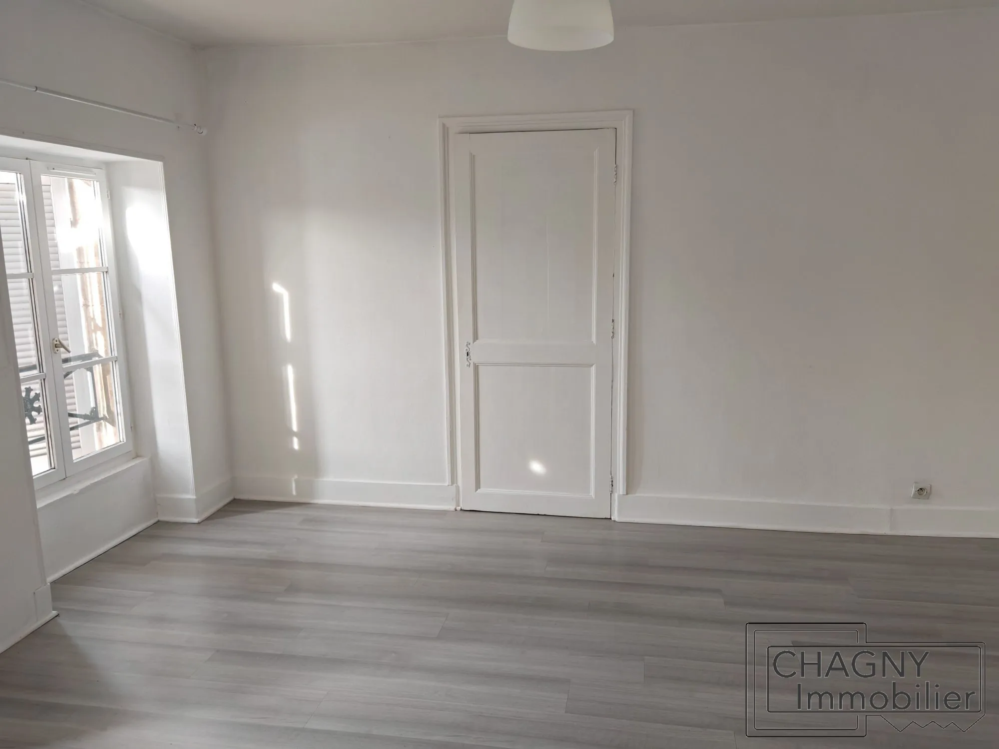 Appartement lumineux de 76 m² à Beaune, quartier Madeleine, proche commerces 