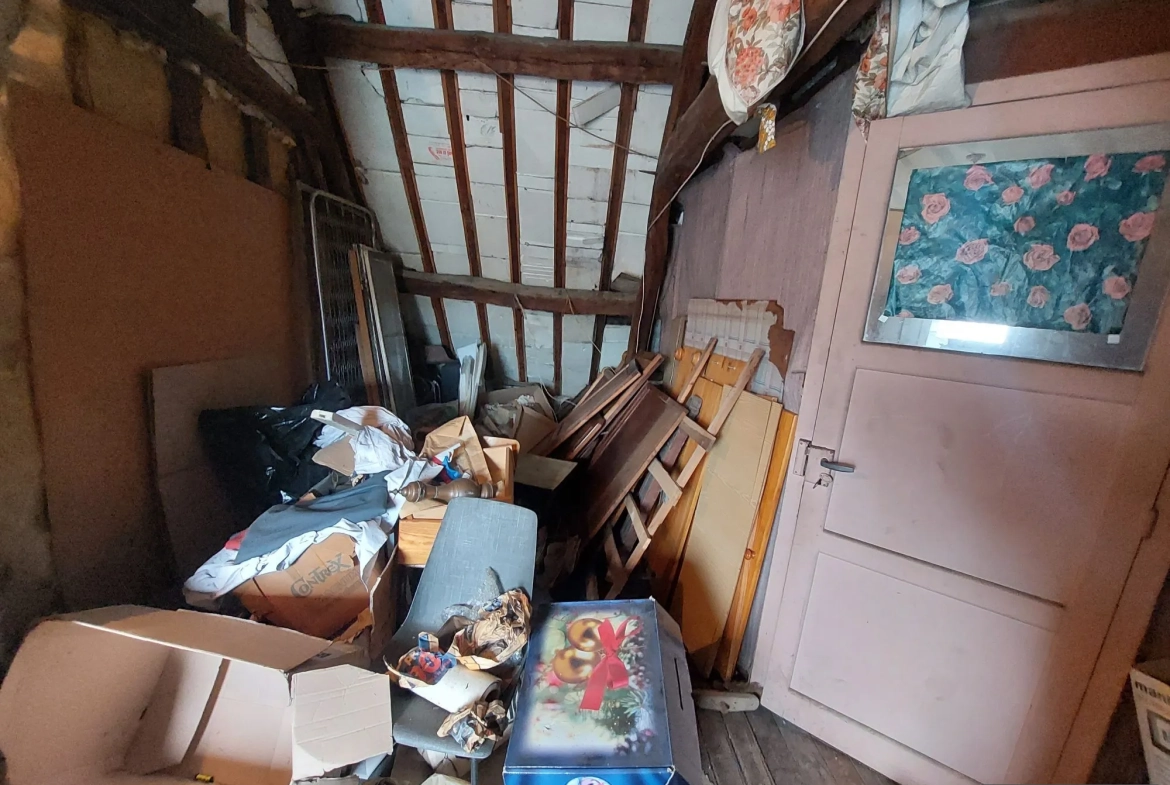 Ensemble de 2 maisons à rénover à Gamaches, idéal investissement 
