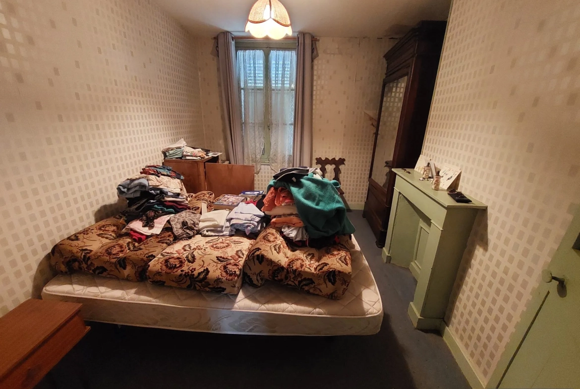 Ensemble de 2 maisons à rénover à Gamaches, idéal investissement 