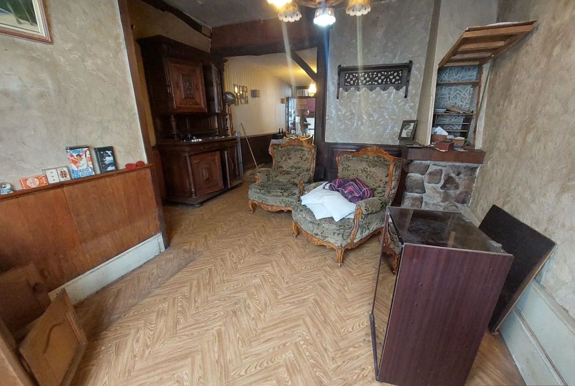 Ensemble de 2 maisons à rénover à Gamaches, idéal investissement 