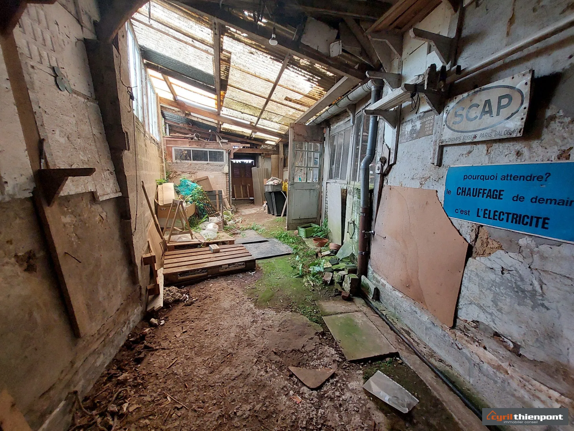 Ensemble de 2 maisons à rénover à Gamaches, idéal investissement 
