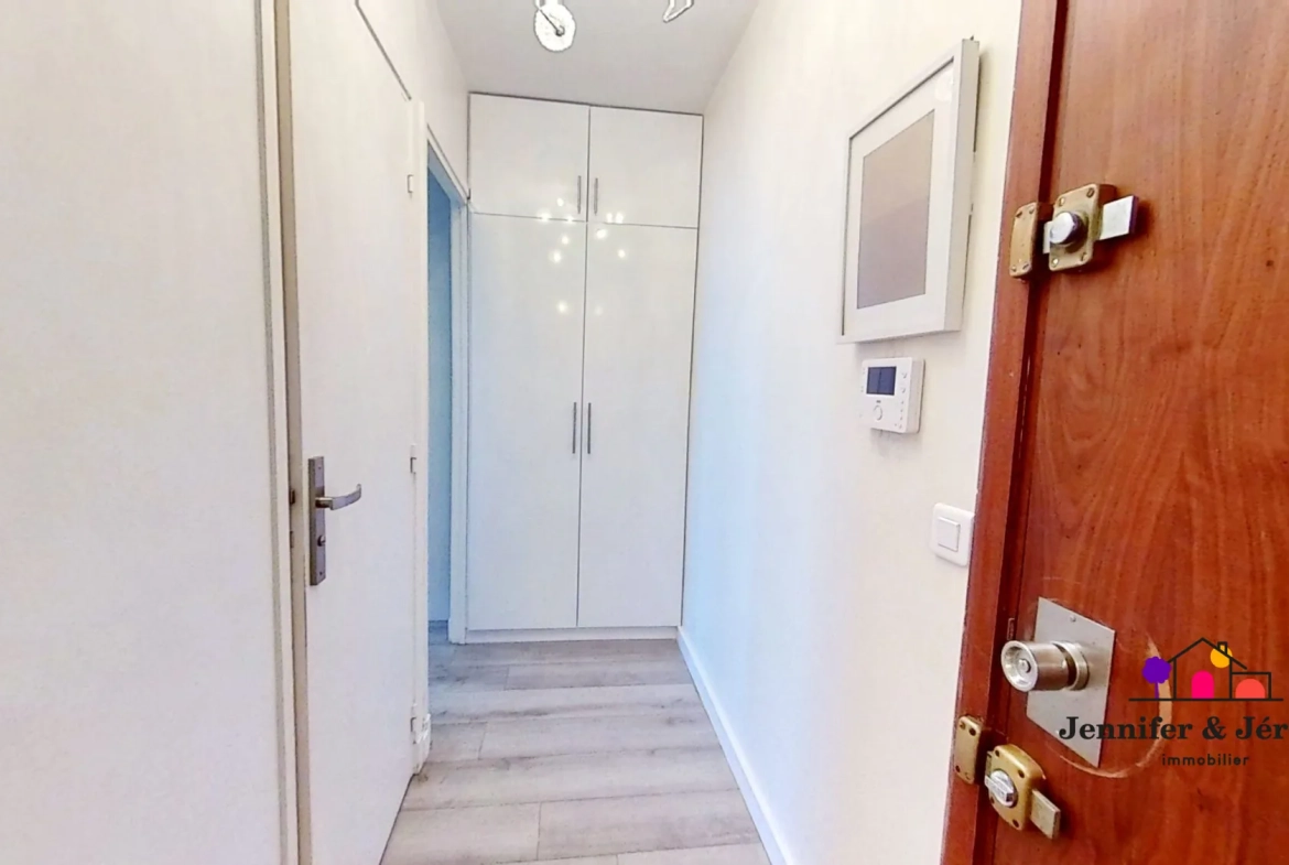 Appartement T1 avec Vue Dégagée à Montmorency – 28,56 m² 