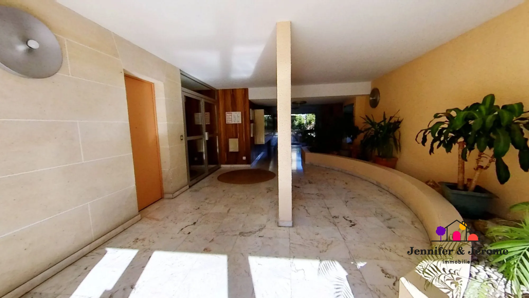 Appartement T1 avec Vue Dégagée à Montmorency – 28,56 m² 