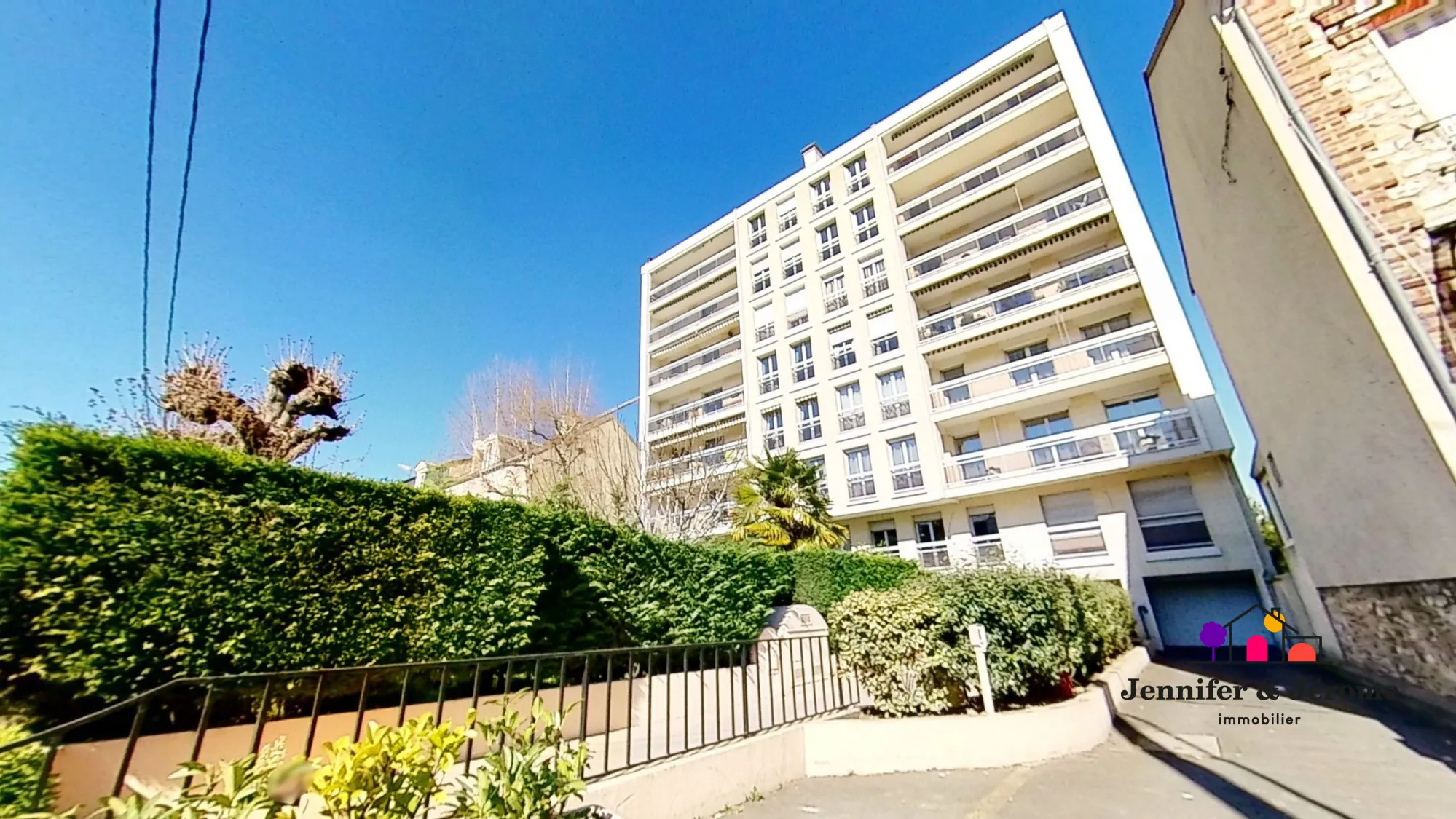 Appartement T1 avec Vue Dégagée à Montmorency – 28,56 m² 