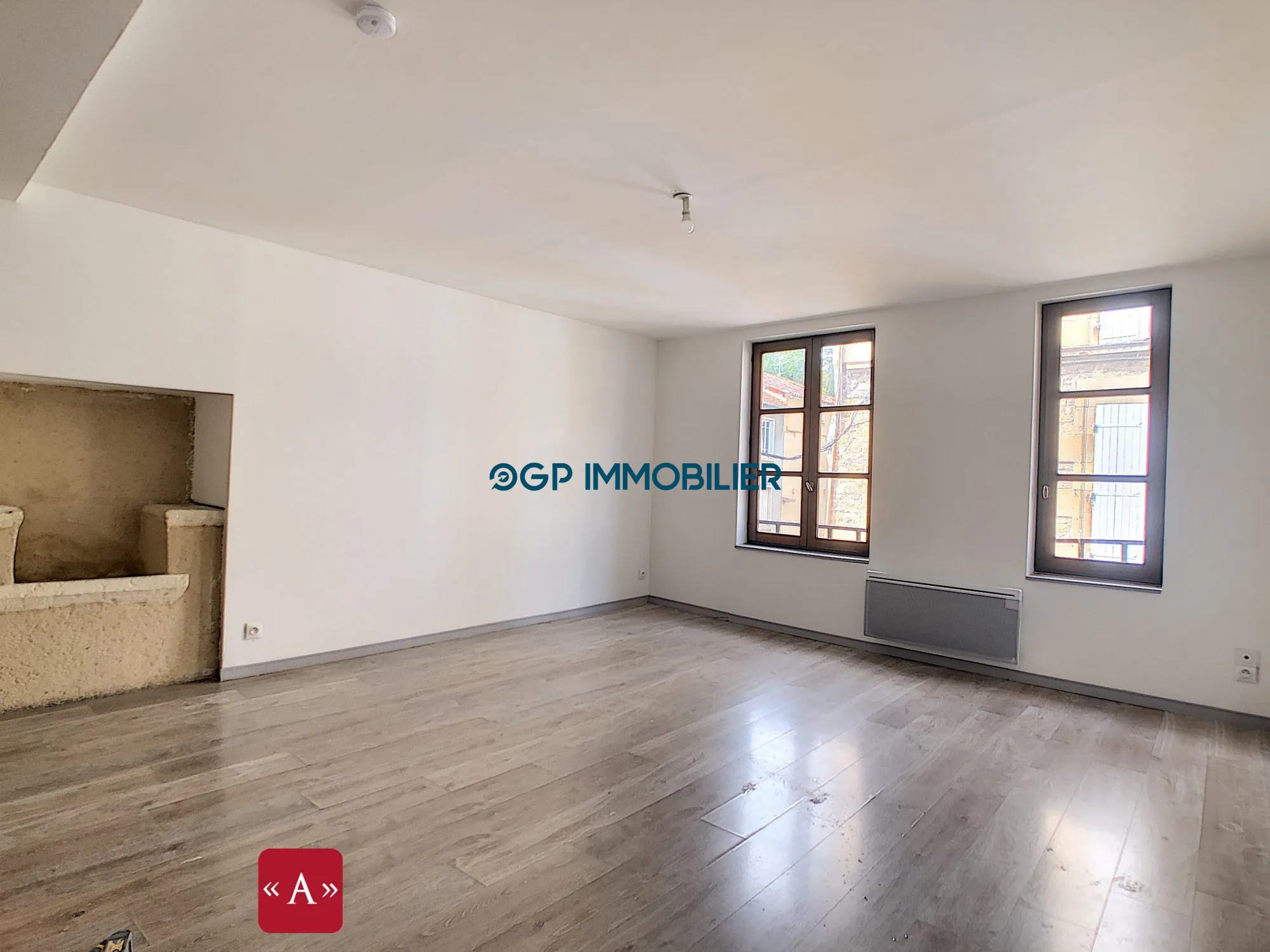 Immeuble de rapport à Villefranche-de-Rouergue - 400 m², rendement élevé 