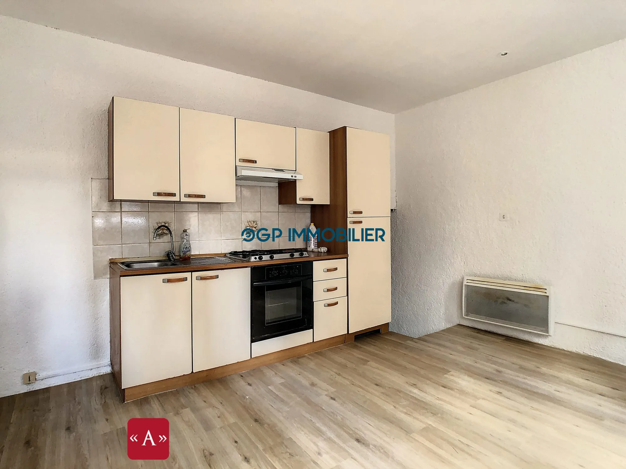 Immeuble de rapport à Villefranche-de-Rouergue - 400 m², rendement élevé 