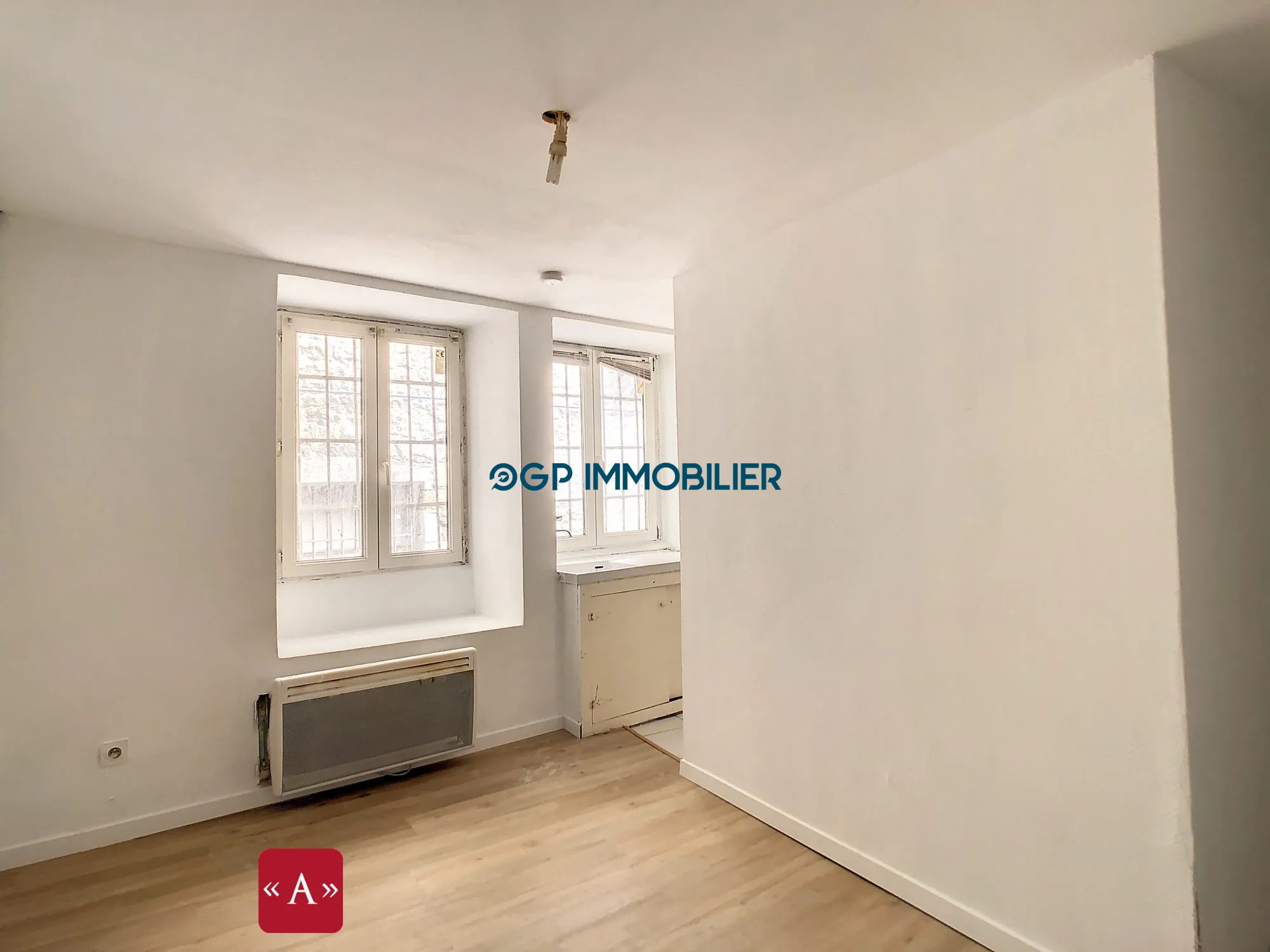 Immeuble de rapport à Villefranche-de-Rouergue - 400 m², rendement élevé 
