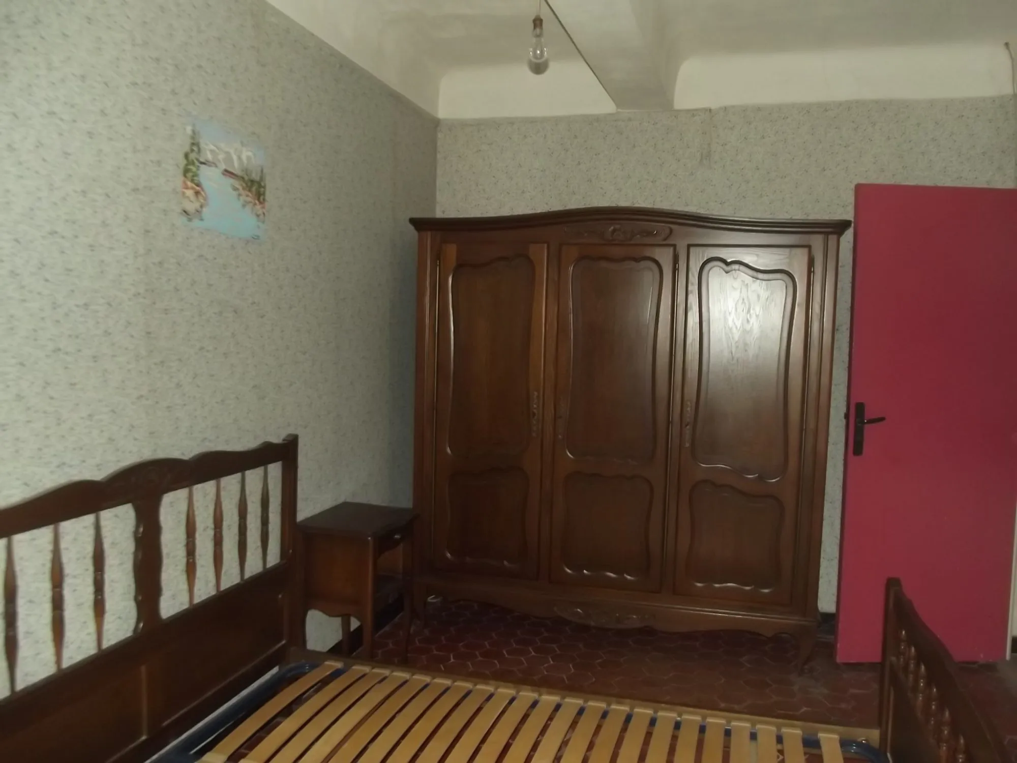 Spacieuse maison de village à Brignoles avec garage et cave - 220 m² 