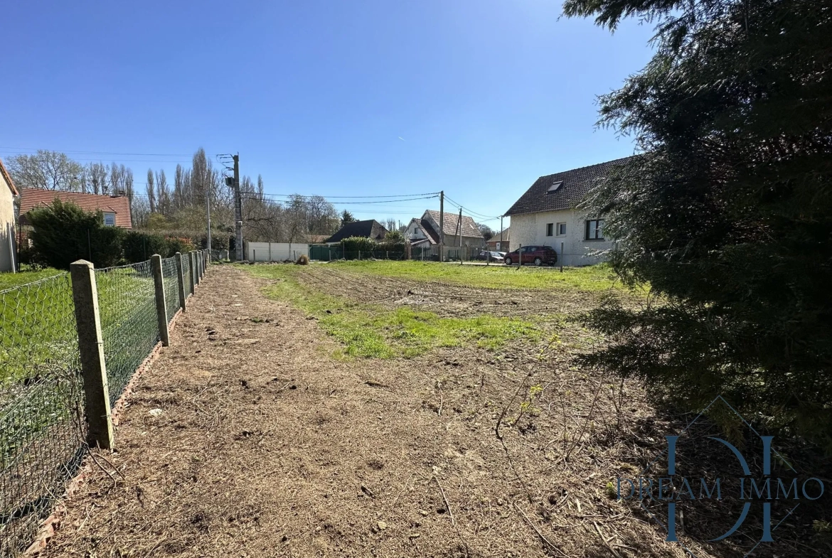 Terrain à bâtir de 526 m² à Vexin-sur-Epte – Proche Tourny, non viabilisé 