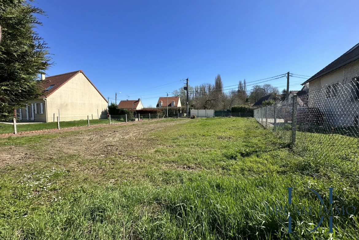Terrain à bâtir de 526 m² à Vexin-sur-Epte – Proche Tourny, non viabilisé 