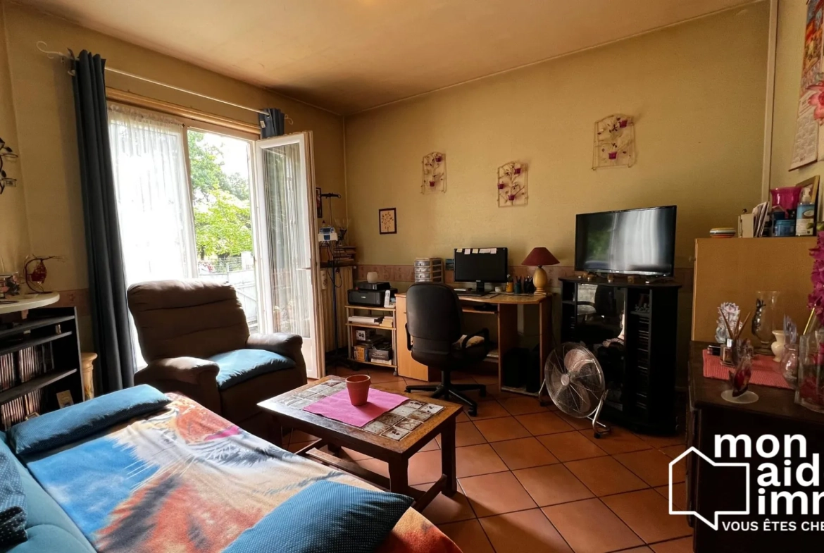 Maison à vendre à Coutras pour investissement locatif - 2 chambres 