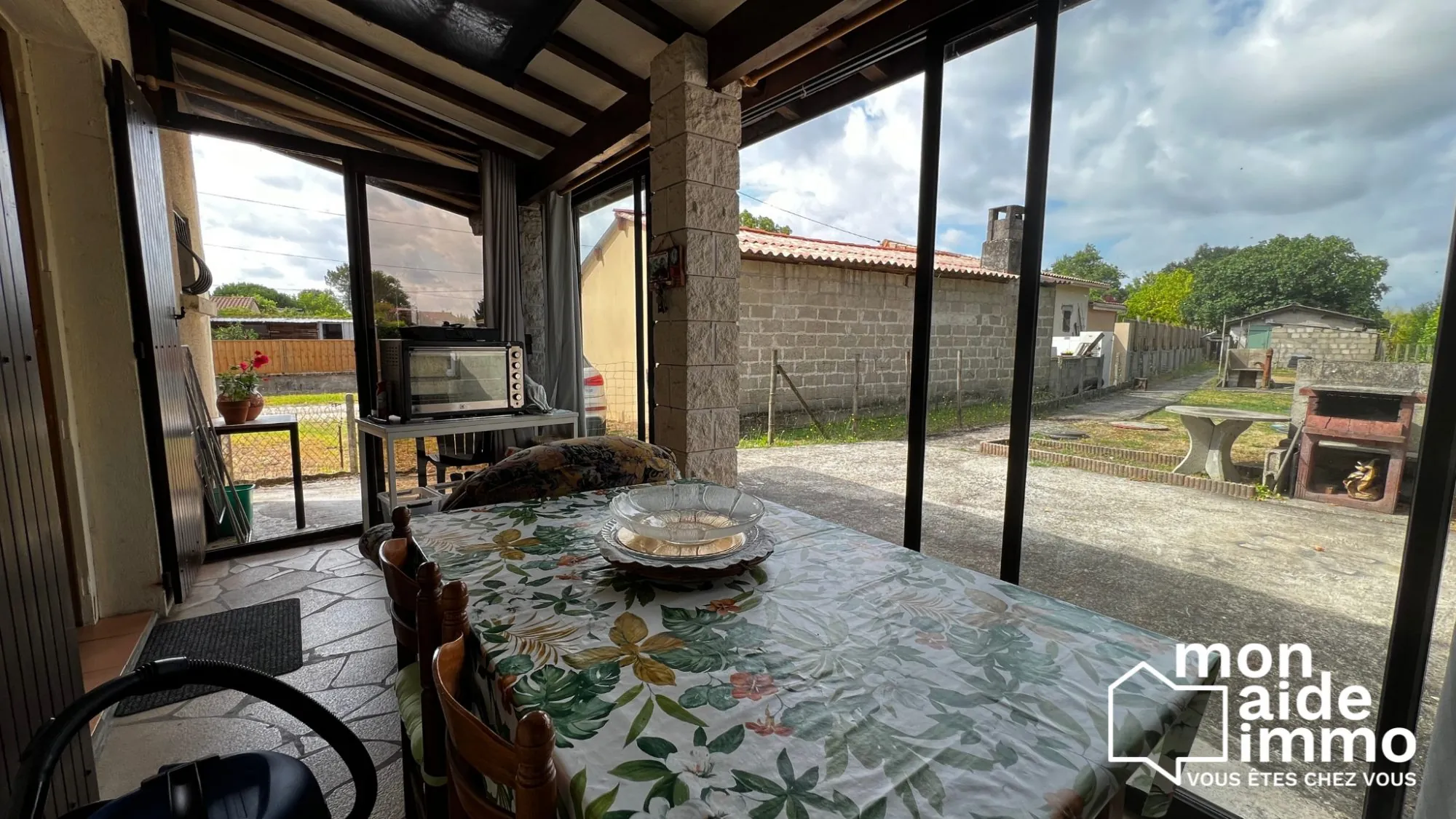 Maison à vendre à Coutras pour investissement locatif - 2 chambres 