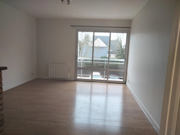Appartement T2 lumineux avec balcon et garage à Saint-Avé - Opportunité à saisir