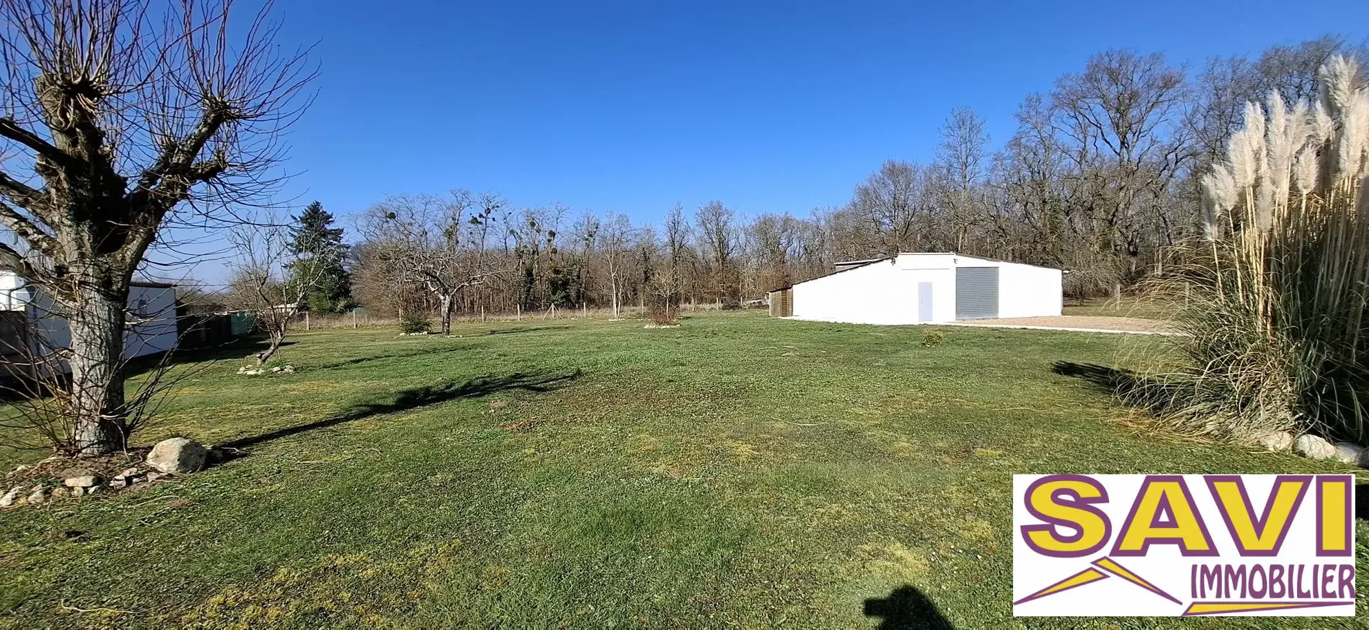 Maison 75 m² avec sous-sol aménagé et double garage à Ferrières-en-Gâtinais 