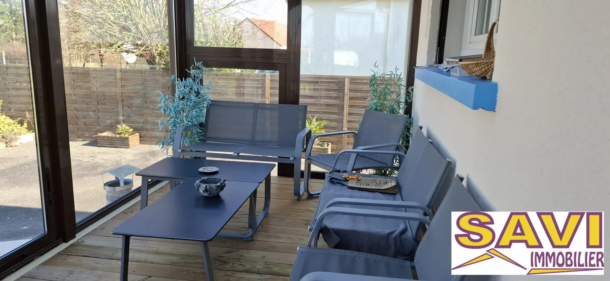 Maison 75 m² avec sous-sol aménagé et double garage à Ferrières-en-Gâtinais 