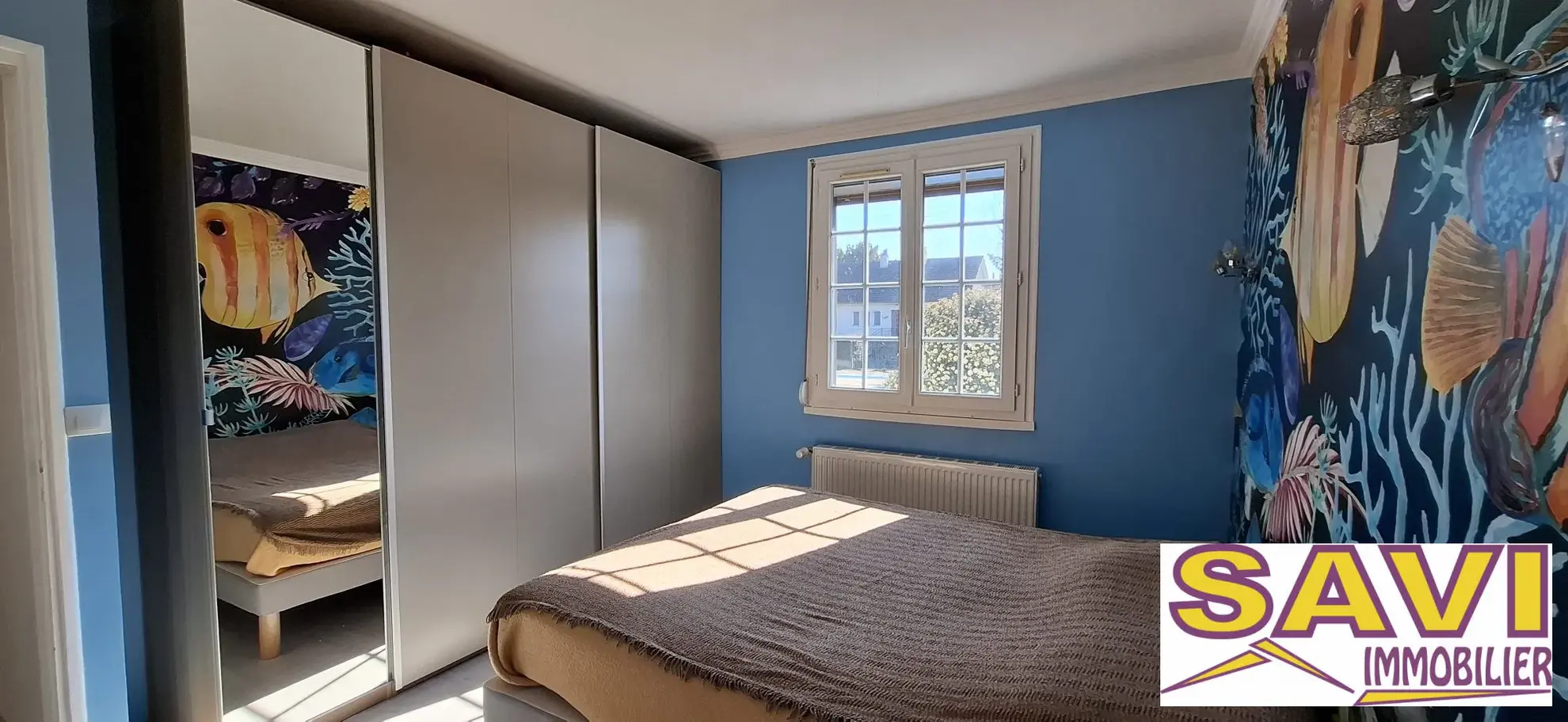 Maison 75 m² avec sous-sol aménagé et double garage à Ferrières-en-Gâtinais 