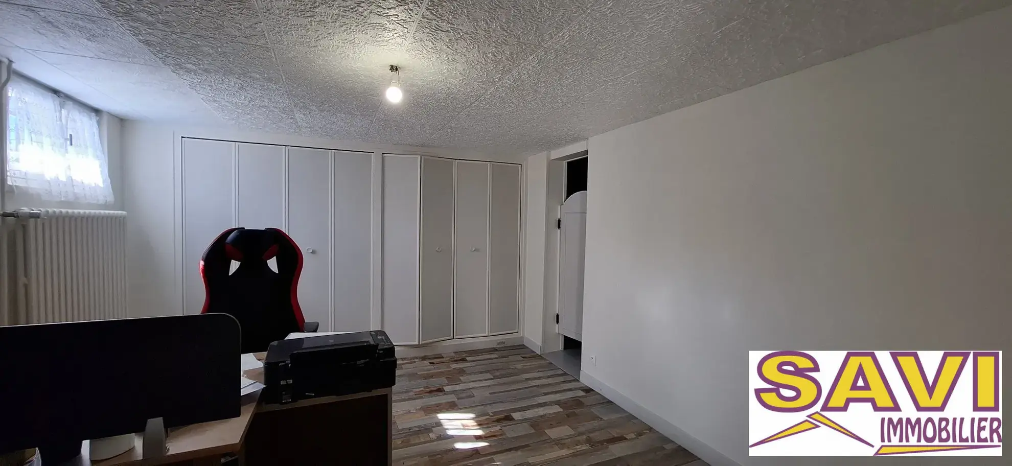 Maison 75 m² avec sous-sol aménagé et double garage à Ferrières-en-Gâtinais 