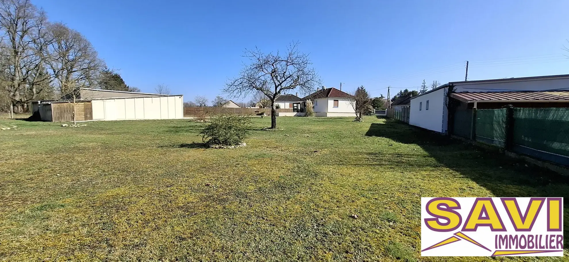 Maison 75 m² avec sous-sol aménagé et double garage à Ferrières-en-Gâtinais 