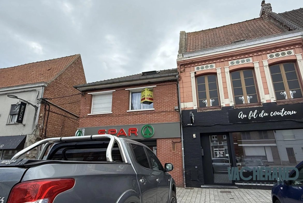 Appartement T3 Duplex avec Grand Place à Steenvoorde - Opportunité Unique 