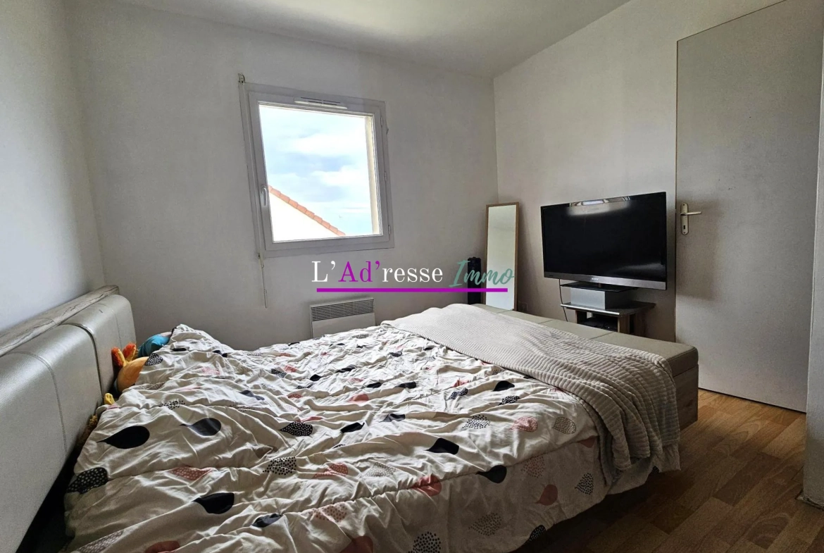 Belle maison contemporaine à vendre à Croisilles avec jardin et garage, faible consommation énergétique 