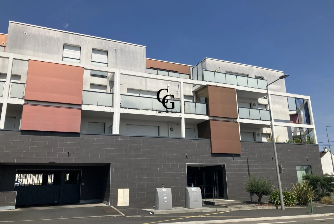 Appartement T2 de 44m² avec balcon à Vertou | Ancienneté 2015, sécurisé 