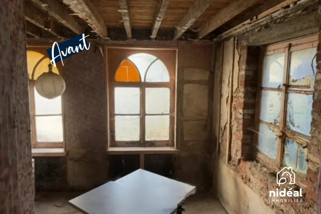 Investissez dans un immeuble de rapport à Le Quesnoy avec 5 logements et fort potentiel locatif 