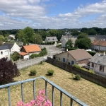 Appartement 3 pièces à Couëron Centre-ville avec garage et balcon