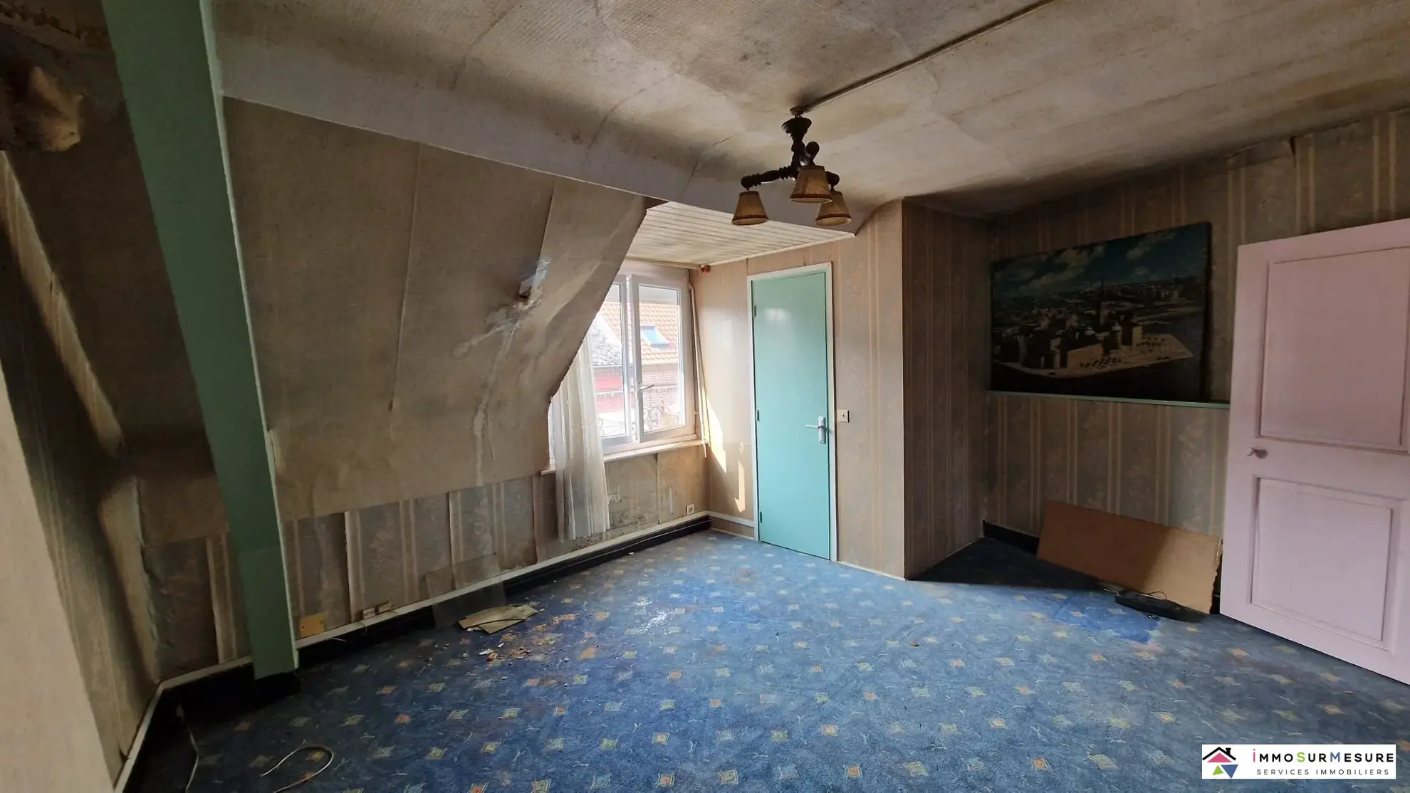 Maison de ville à rénover avec cour et dépendances à Frévent 