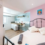 Studio rénové de 14,40 m² à Marseille dans le quartier du Panier, vendu meublé