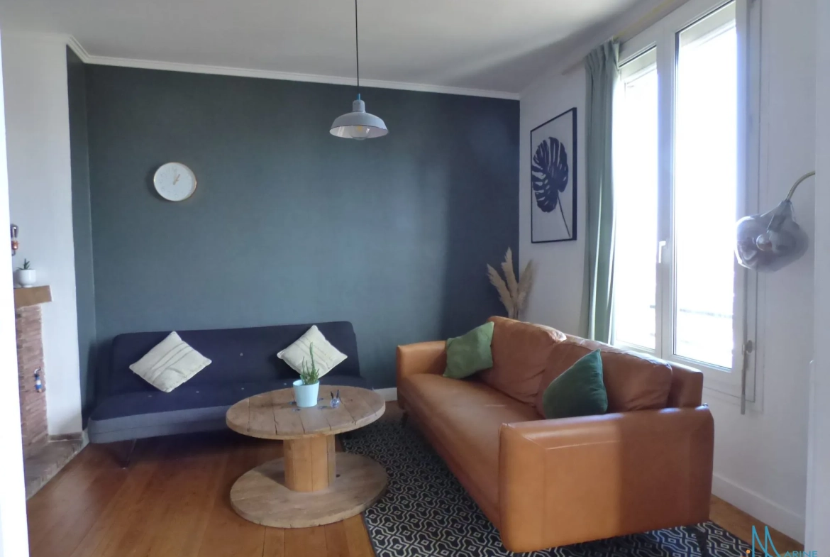 Appartement T3 à vendre au centre-ville de Dieppe avec balcon et cave 