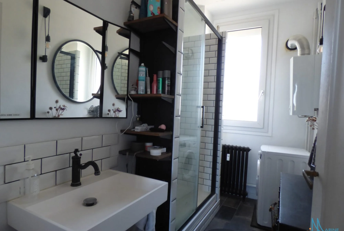 Appartement T3 à vendre au centre-ville de Dieppe avec balcon et cave 