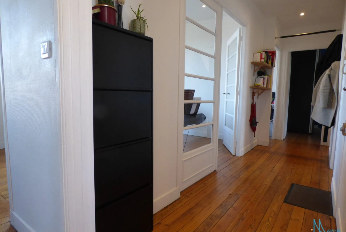 Appartement T3 à vendre au centre-ville de Dieppe avec balcon et cave 