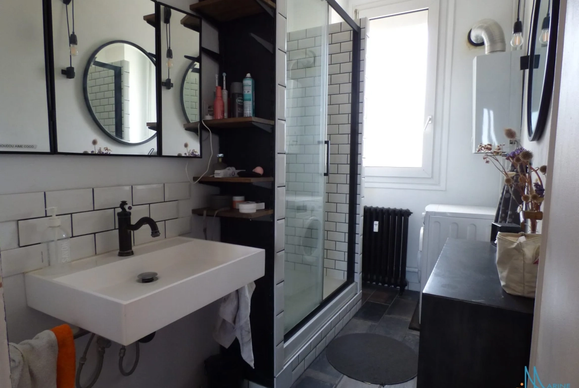 Appartement T3 à vendre au centre-ville de Dieppe avec balcon et cave 