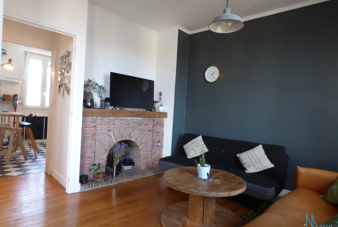 Appartement T3 à vendre au centre-ville de Dieppe avec balcon et cave 