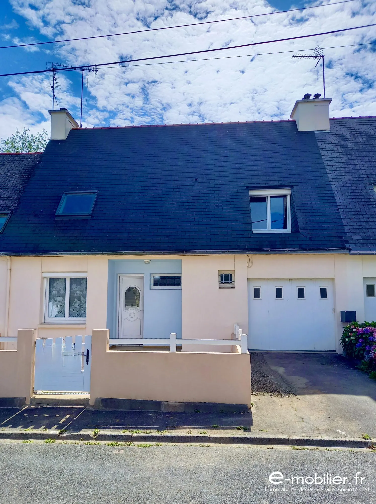 Maison 3 chambres à vendre à Ploufragan près de Saint Brieuc - Calme et jardin exposé sud 