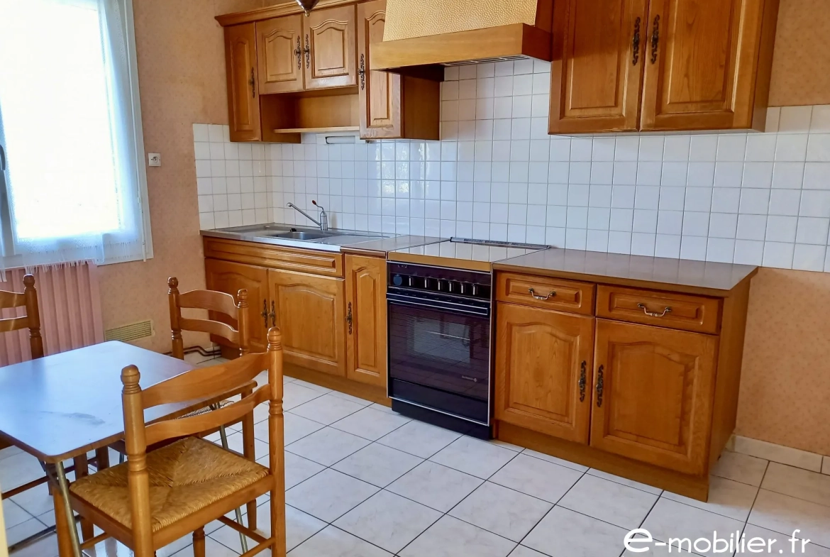 Maison 3 chambres à vendre à Ploufragan près de Saint Brieuc - Calme et jardin exposé sud 