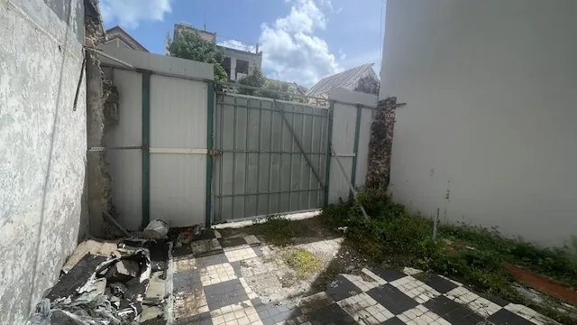 Vente d'un terrain constructible de 111 m² en centre-ville de Fort-de-France 