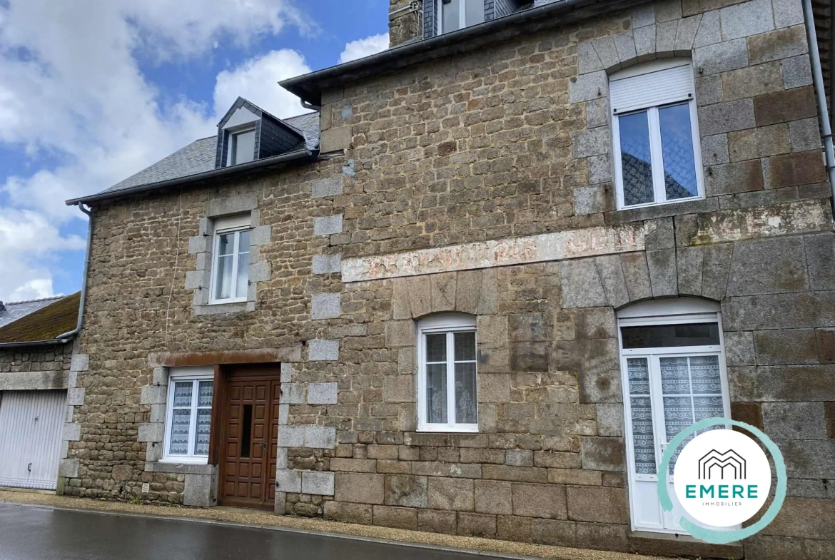 Maison en pierres à rénover à Saint-Georges-de-Reintembault (35420) – Potentiel et charme 